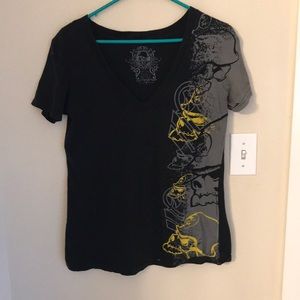 Women’s metal mulisha top